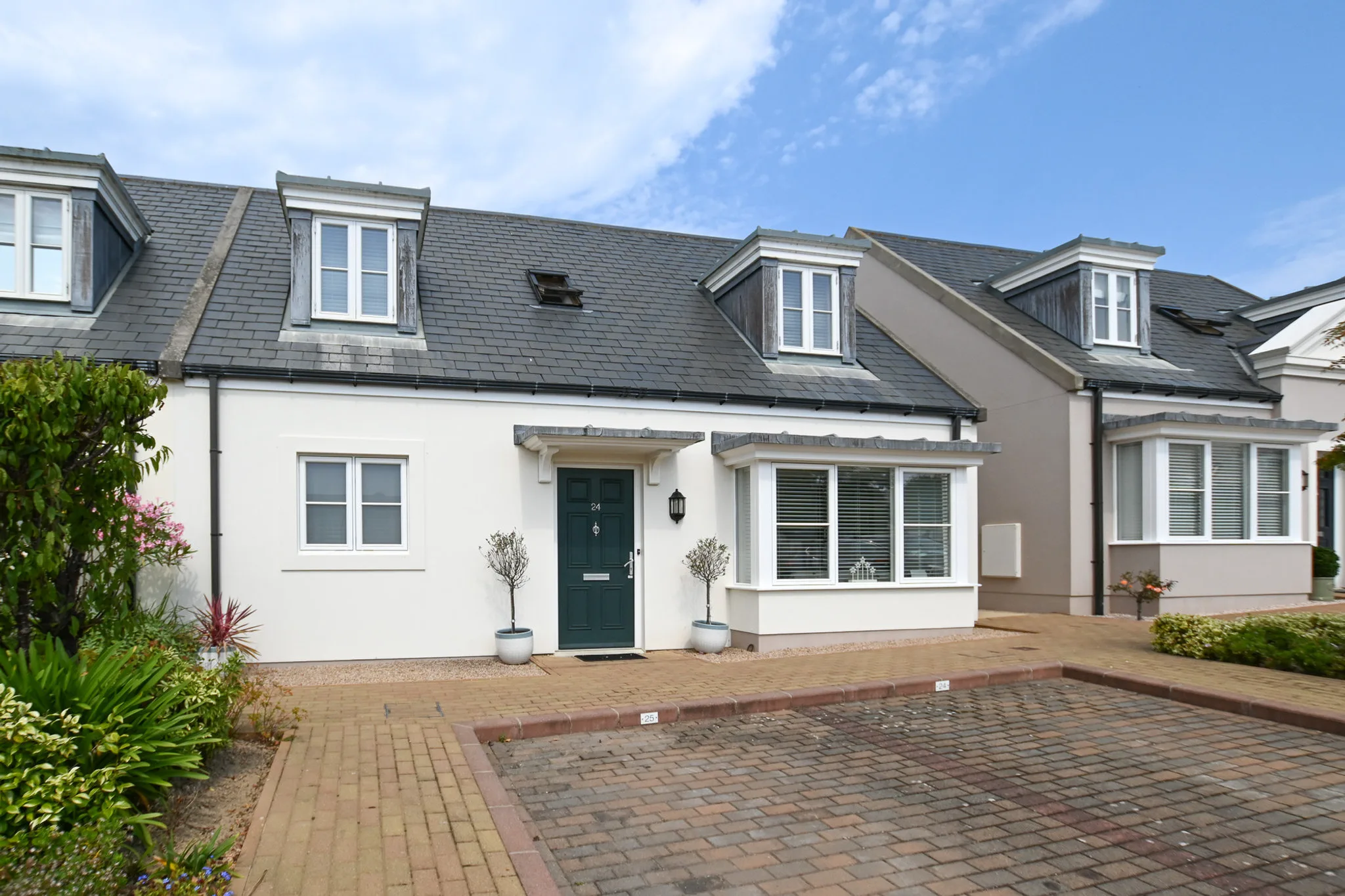 Over 55's 2 Bedroom House, St Saviour — photograph 1
