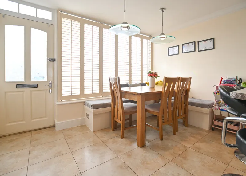 3 Bedroom House, St Helier — photograph 8