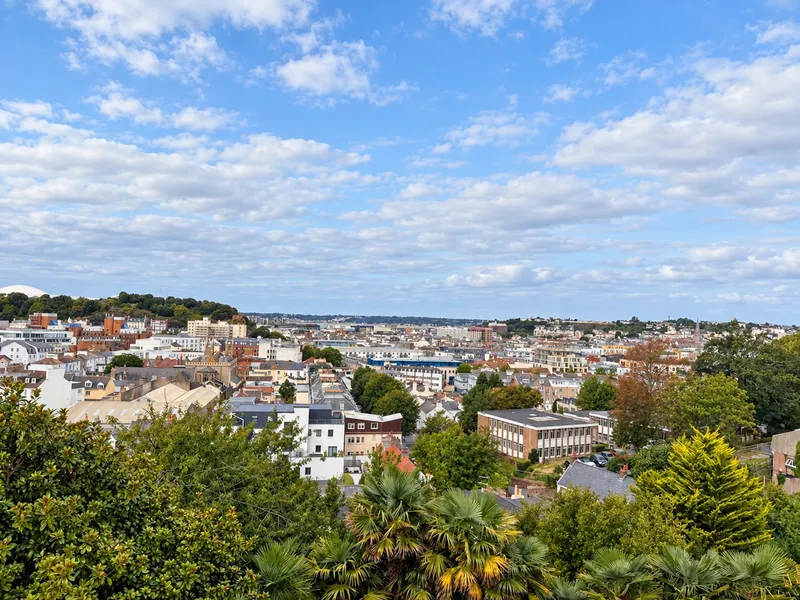 Le Mont Millais, St. Helier, Jersey, JE2 4RA — photograph 9