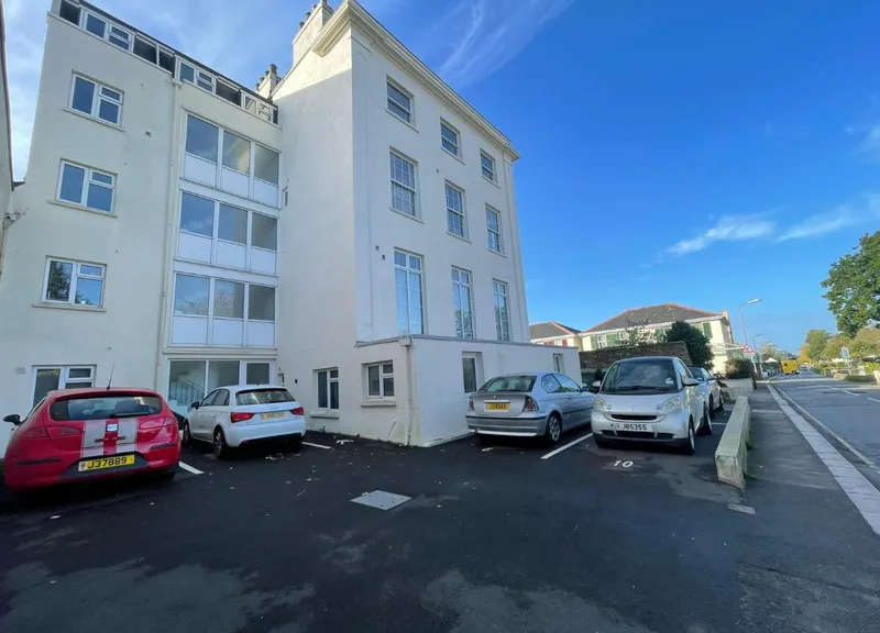 St. Saviours Hill — main photograph