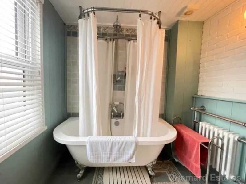 Bramble Cottage — photograph 5