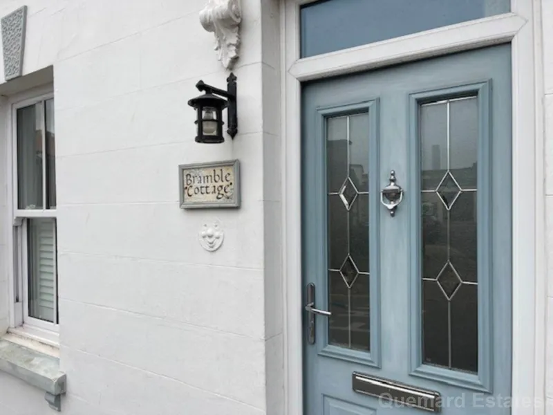 Bramble Cottage — photograph 2