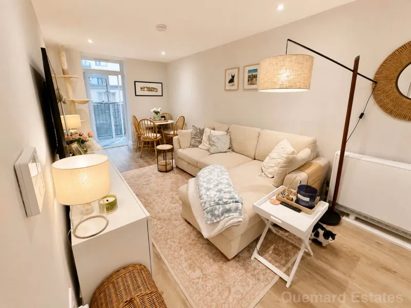 Apartment Hemery Row, La Motte Street, St Helier — photograph 4