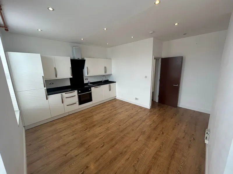 Flat 3, 91 Rouge Bouillon — main photograph