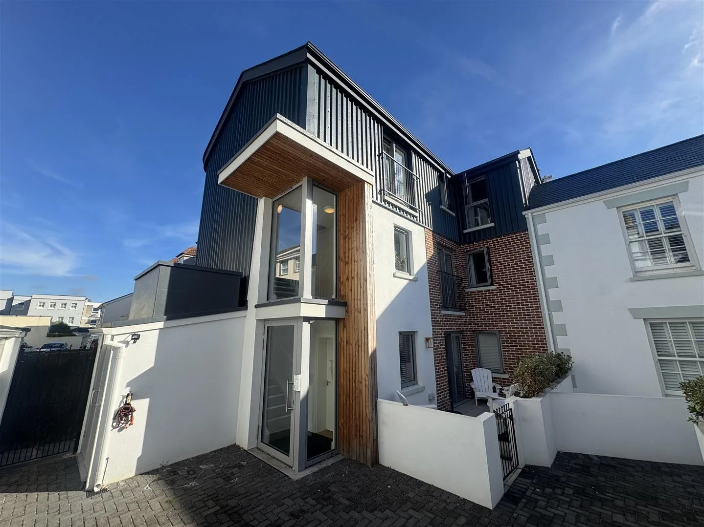 10a Sligo Lane, St Helier — main photograph