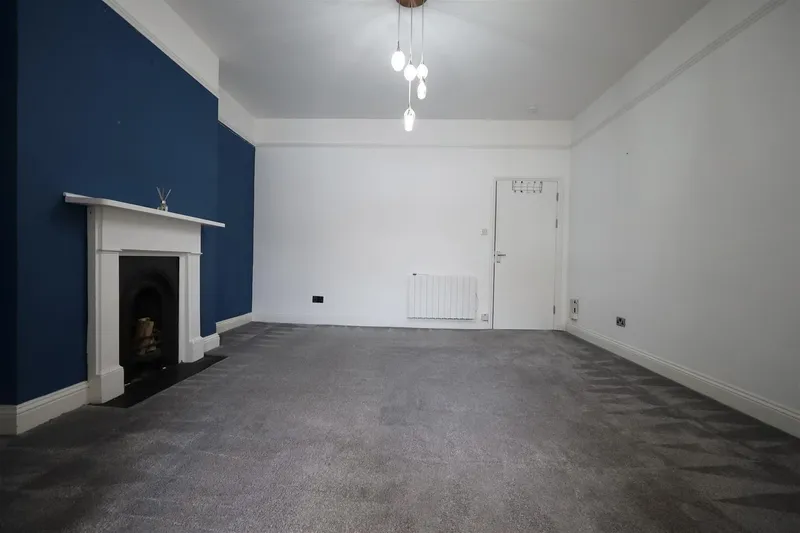 10 Queen's Road, St. Helier — photograph 2
