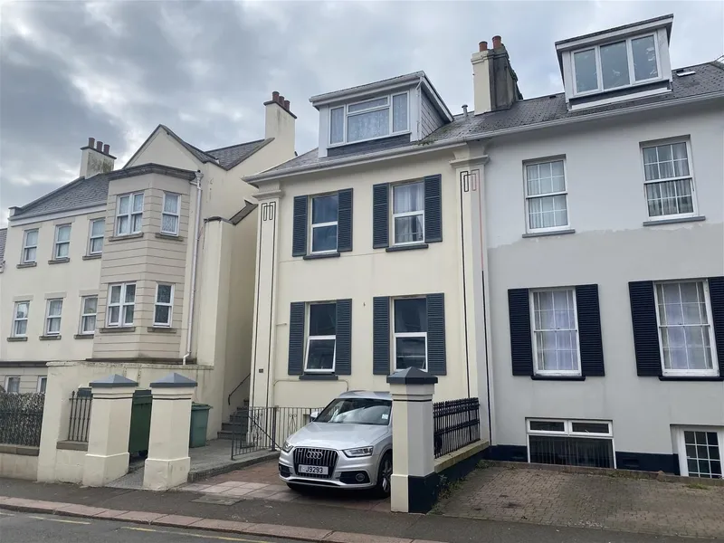 23 Clarendon Road, St. Helier — main photograph
