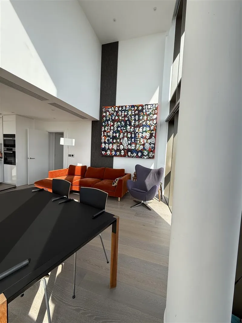The Penthouse, Horizon, La Rue De L’Etau, St Helier — photograph 3