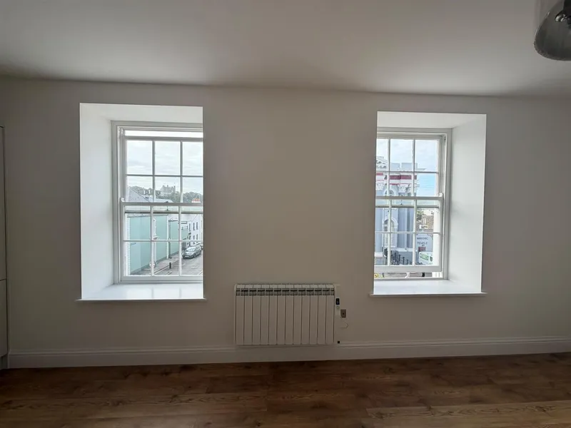33 Stopford Road, St Helier — photograph 5