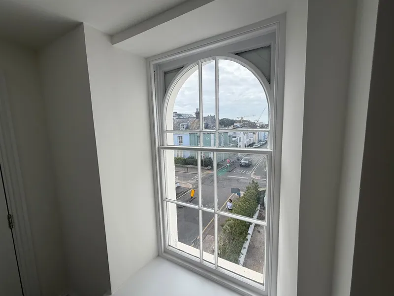 33 Stopford Road, St Helier — photograph 8
