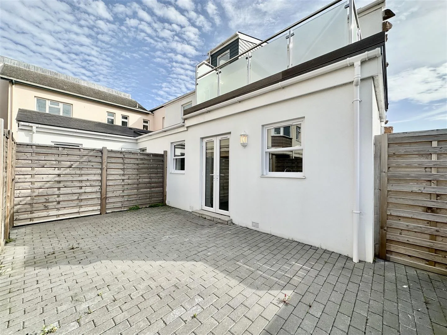 Apartment 1, 42 Roseville Street, St. Helier, Jersey — photograph 1
