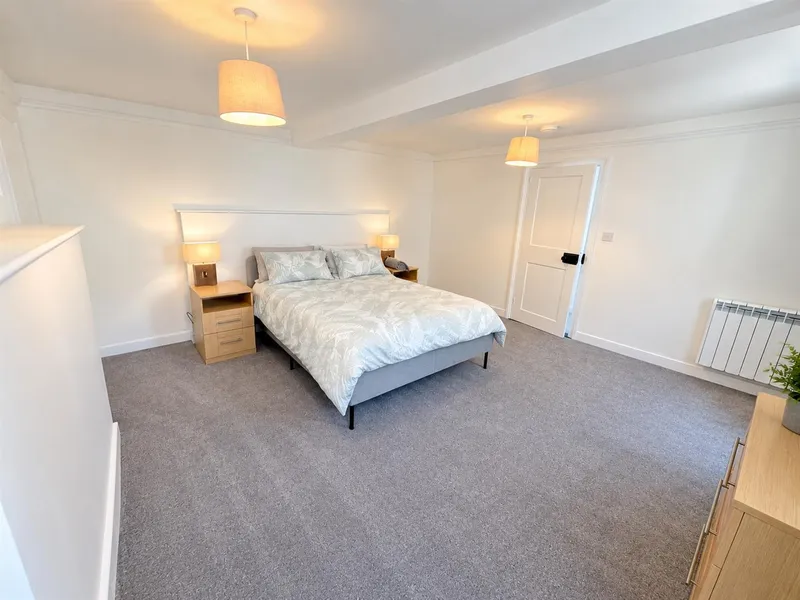 Apartment 2, 16 Charing Cross, St Helier — photograph 5