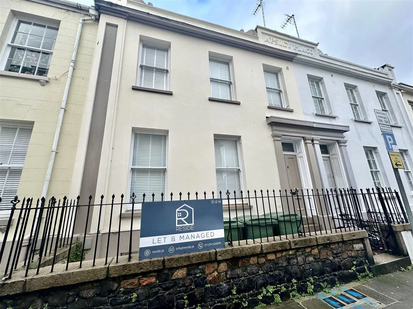 Flat 1, 5 Stopford Road, St. Helier — photograph 1