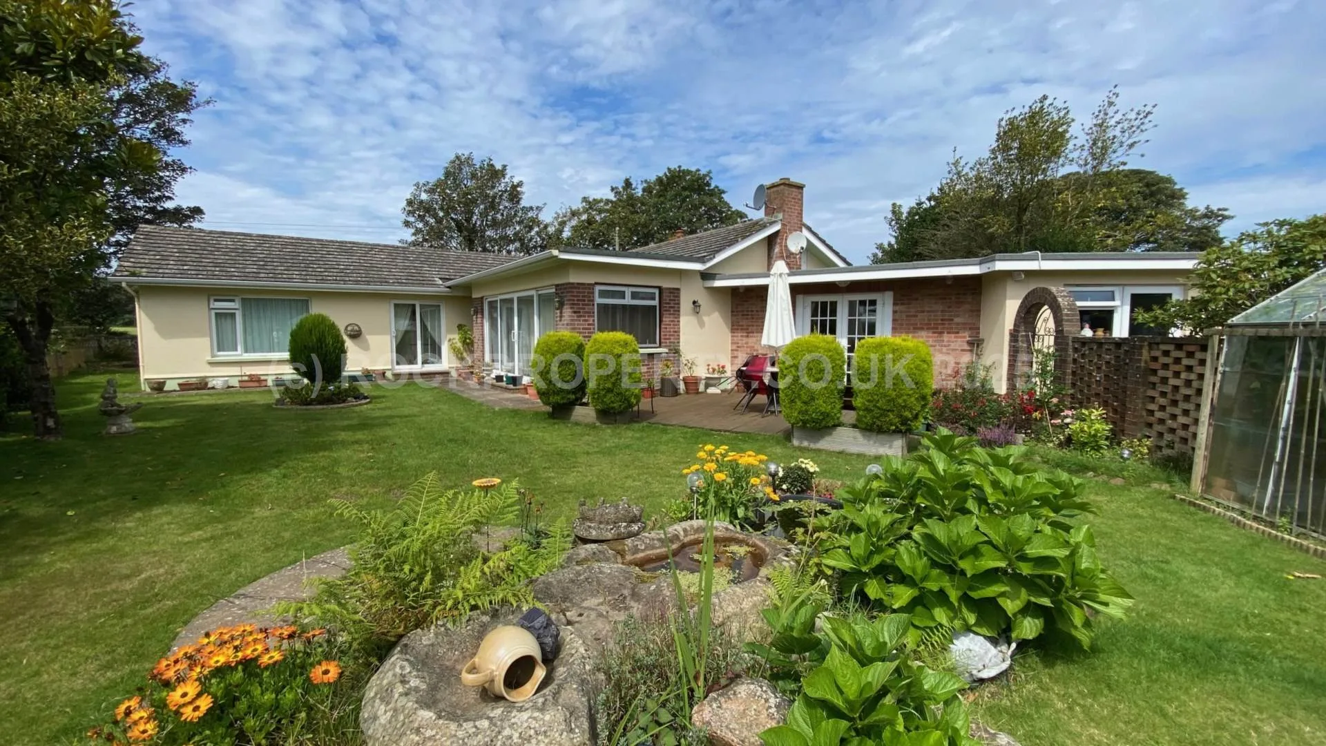 Large 3 Bed 2 Bath Bungalow, Rural St John — main photograph