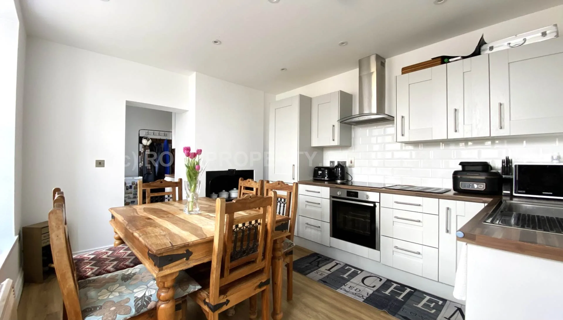 LOVELY 2 BED COTTAGE, The Parade, St Helier — main photograph