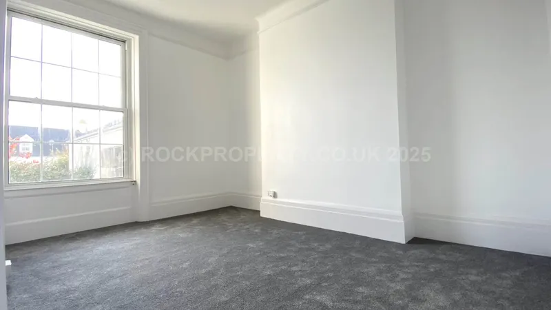 Newly Modernised 1 Bed, Rouge Bouillon, St Helier — photograph 4