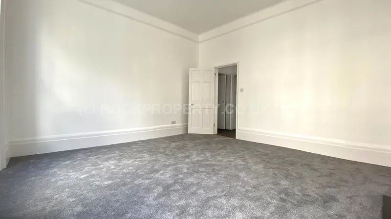 Newly Modernised 1 Bed, Rouge Bouillon, St Helier — photograph 3