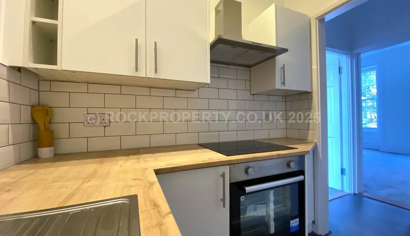 Newly Modernised 1 Bed, Rouge Bouillon, St Helier — photograph 9