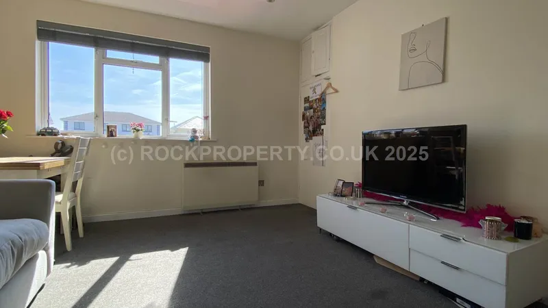 Lovely 1 Bed + Parking, Grève D'Azette, St Clement Coast Rd — photograph 6