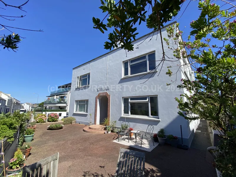 Large 2 Bedroom Flat + Parking, First Tower, St Helier — main photograph