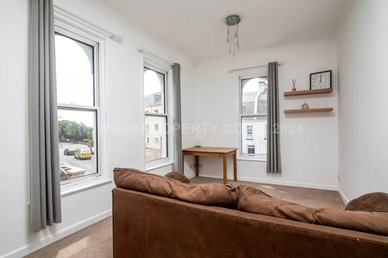 2 Double Beds / Dual Aspect / Parking, Leighton Court, St Aubin's Inner Rd — photograph 7
