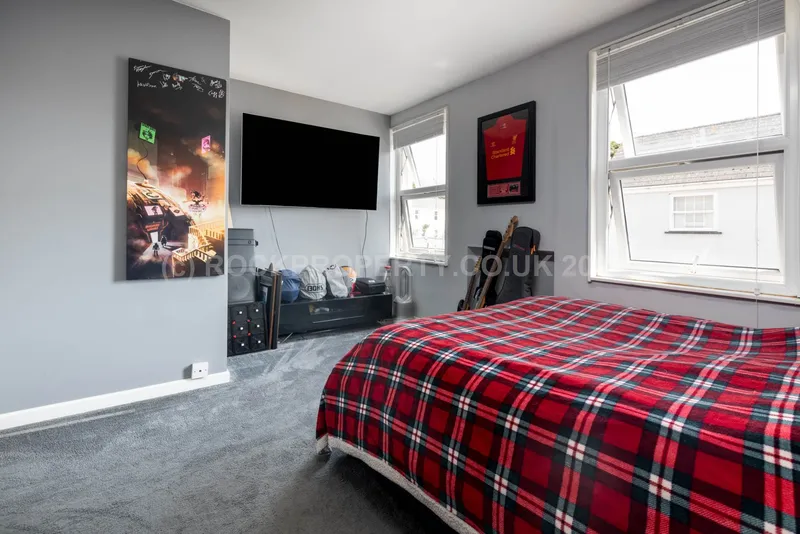 2 BED HOME, First Tower, St Helier — photograph 10