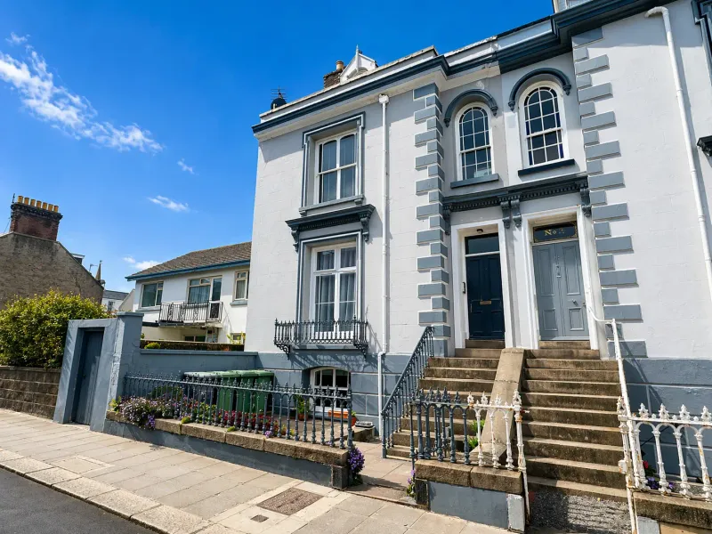 Stopford Road — main photograph