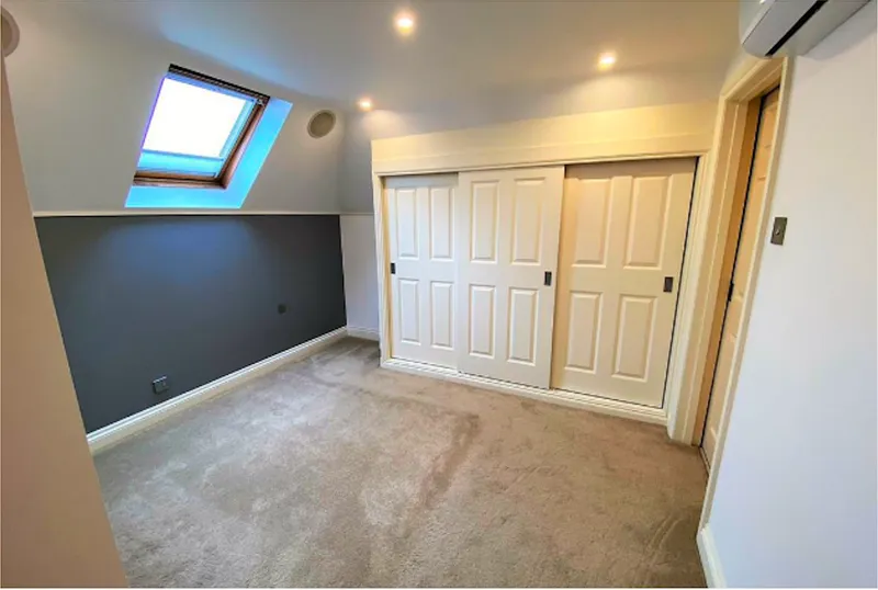 2 bed top floor apartment, St Helier — photograph 5