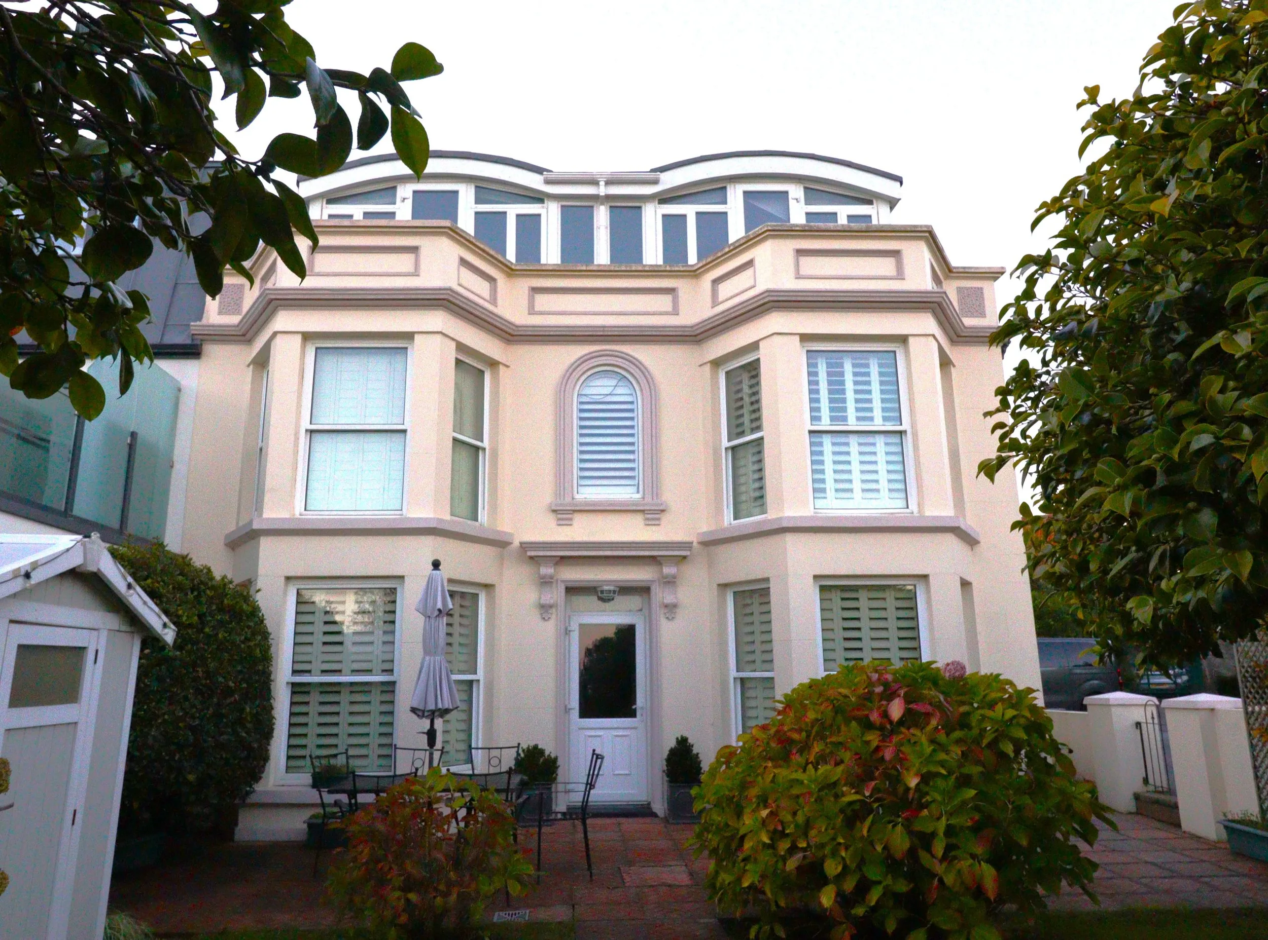 Spacious 2 Bed Penthouse Apartment, St Brelade — photograph 1
