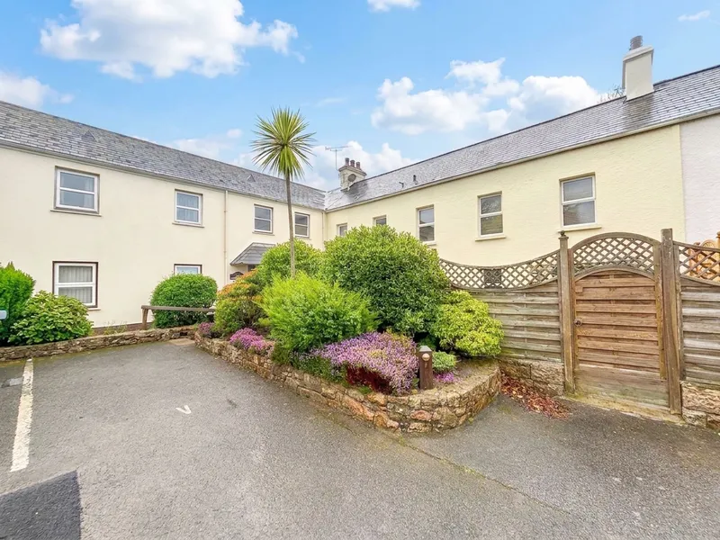 Flat 5, Maudeline Farm La Rue Des Niemes, St. Peter — main photograph