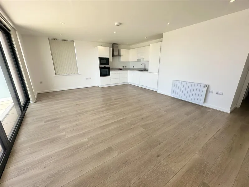 SL608 | 2 Bedroom ground floor apartment with parking and terrace | St Clement — photograph 3