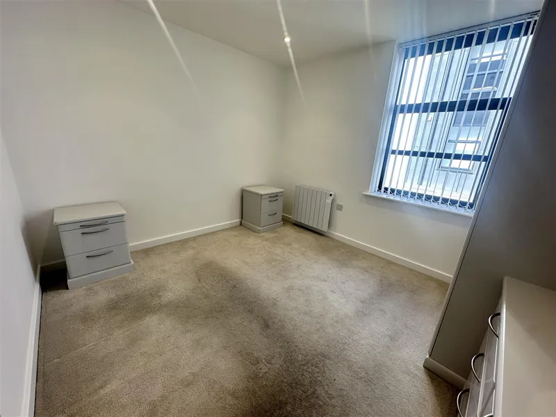 SL608 | 2 Bedroom ground floor apartment with parking and terrace | St Clement — photograph 7
