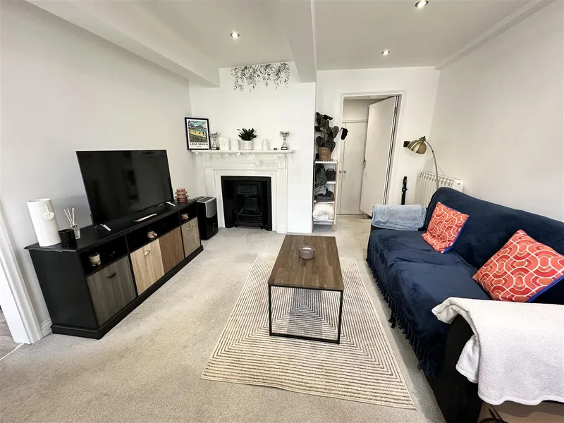 SP357 | 1 Bedroom apartment with parking | St Helier — main photograph