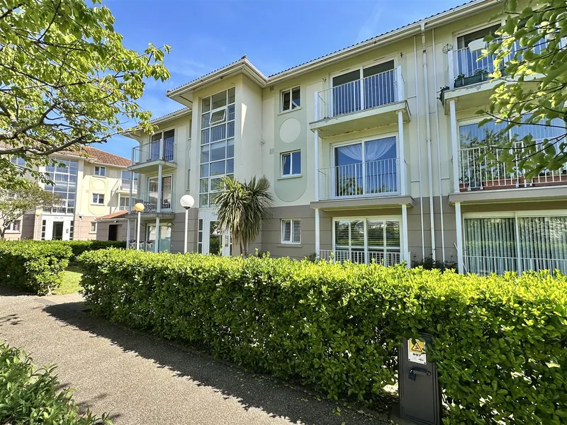SL020 | Ground floor 2 bedroom apartment with parking | St Clement — main photograph