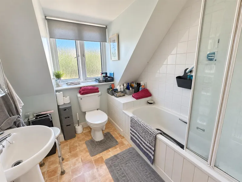 SP223 | 3 Bedroom, 2 bathroom first time buyers home | St Clement — photograph 6