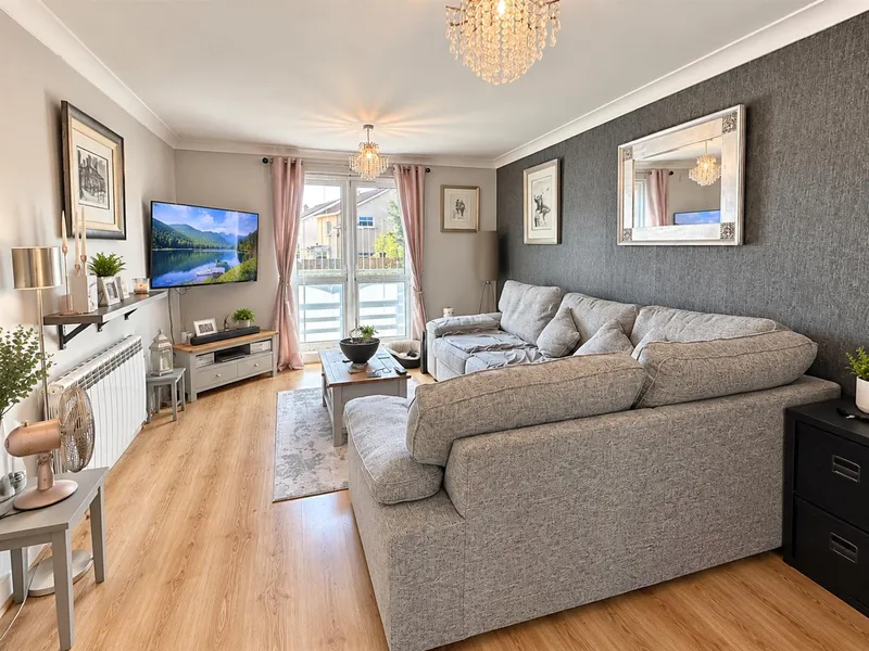 SP223 | 3 Bedroom, 2 bathroom first time buyers home | St Clement — photograph 2