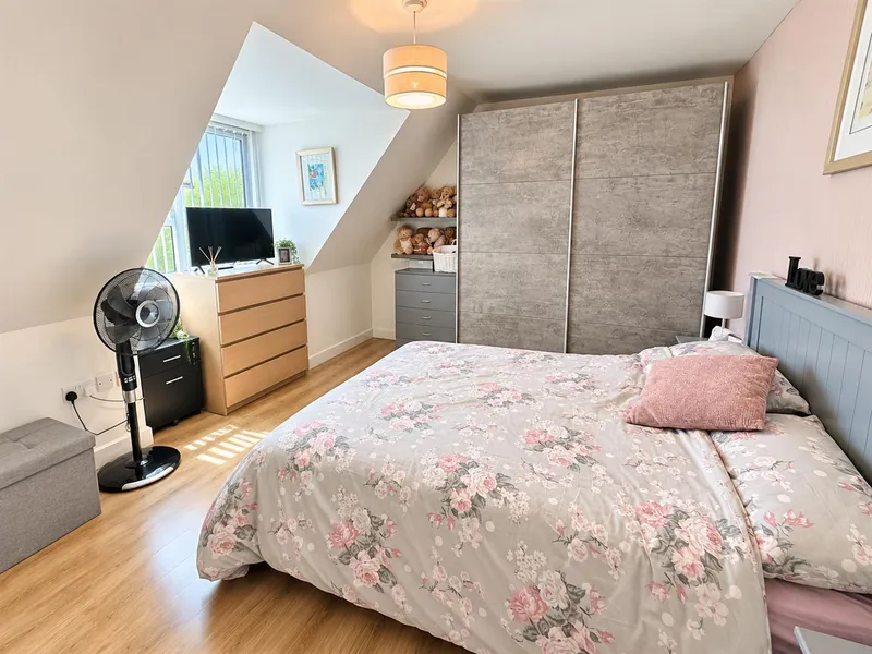 SP223 | 3 Bedroom, 2 bathroom first time buyers home | St Clement — photograph 4
