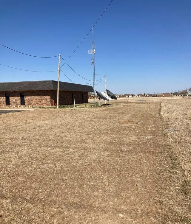 Photo 5 — 3218 Quincy Street, Plainview, TX