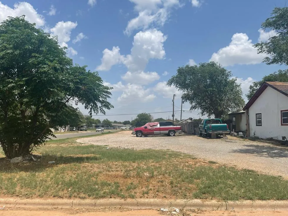 Photo 2 — 3701 Ave E, Lubbock, TX 79404