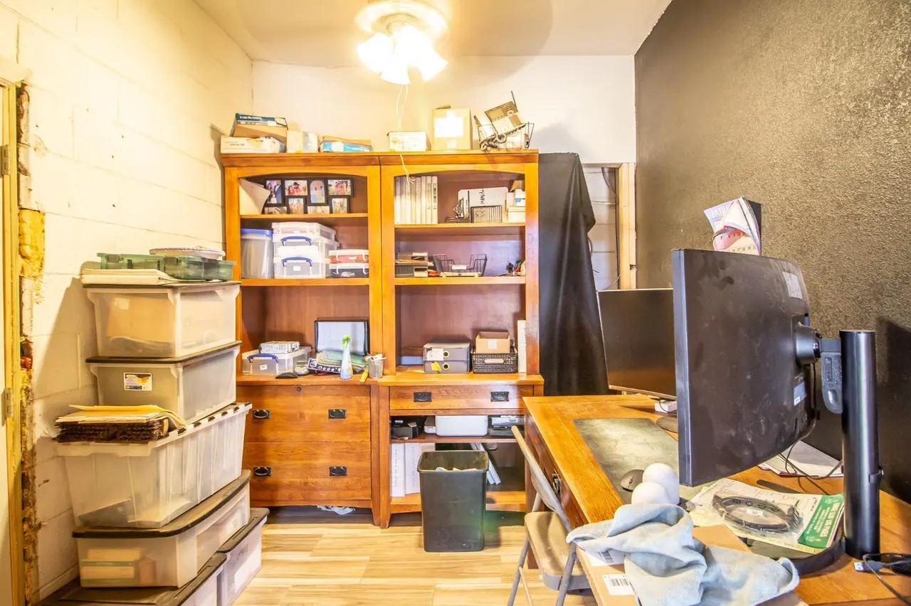 Photo 11 — 1301 Renfro, Meadow, TX 79345