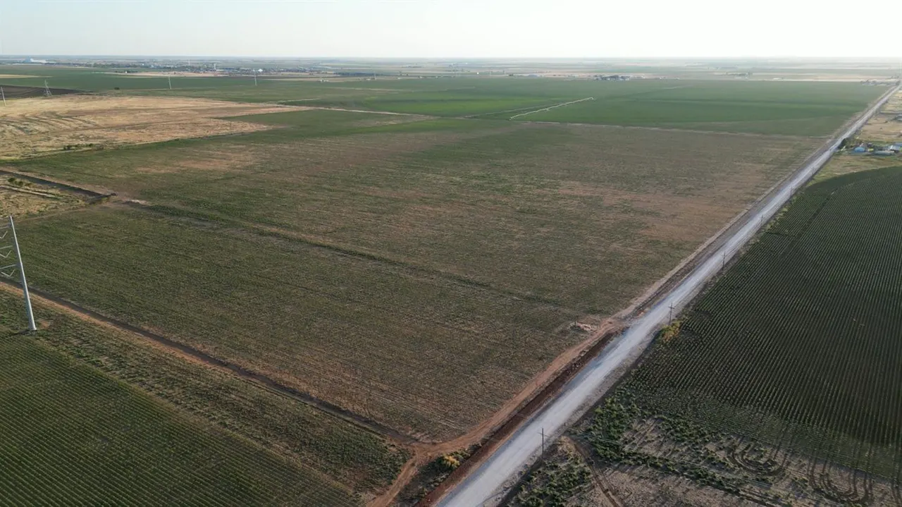 Photo 2 — 9 E County Road 5400, Lubbock, TX 79403