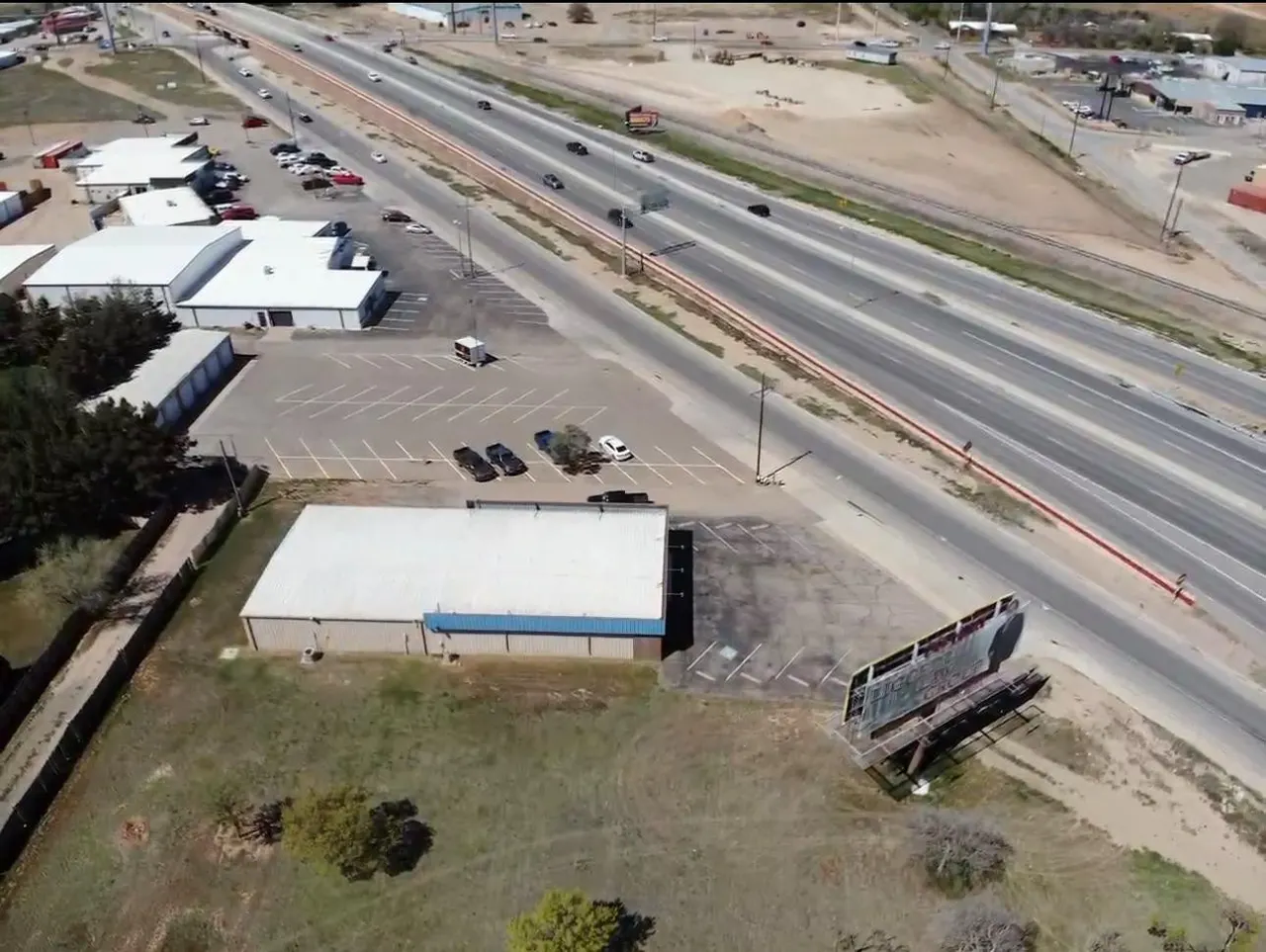 Photo 13 — 7109 Marsha Sharp Freeway, Lubbock, TX 79407