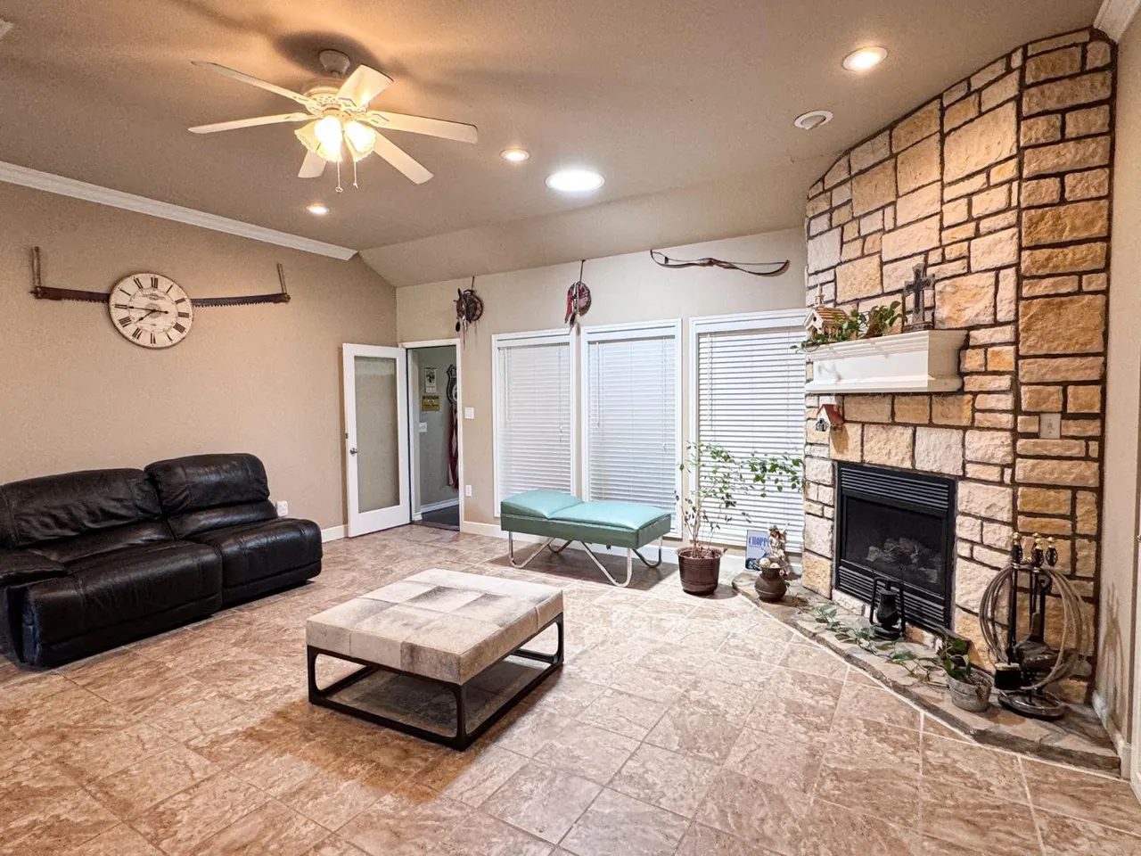 Photo 18 — 804 Birch Street, Idalou, TX 79329