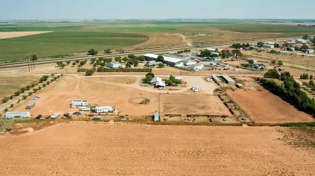 Photo 3 — 10025 County Road 7300, Wolfforth, TX 79382