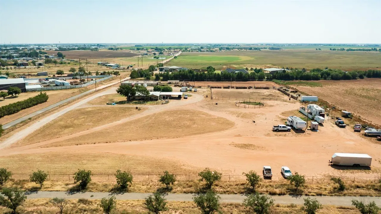 Photo 10 — 10025 County Road 7300, Wolfforth, TX 79382