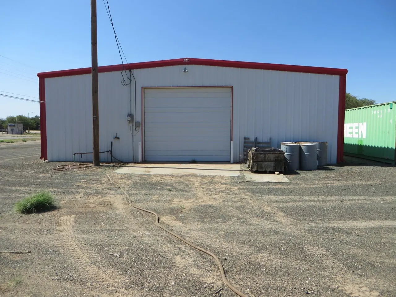 Photo 5 — 106 W Richardson Street, Sundown, TX 79372