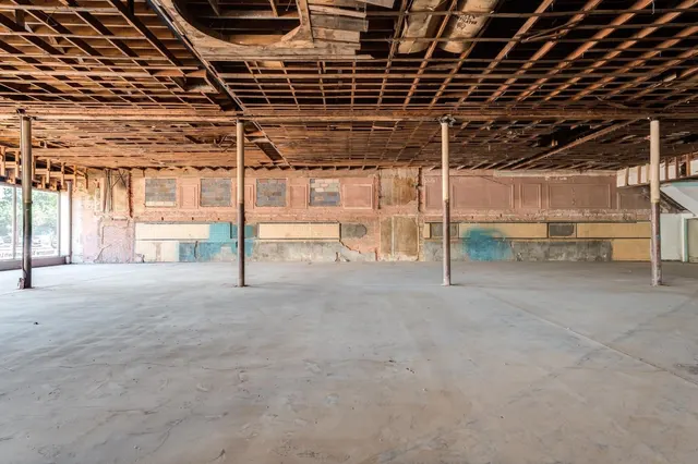 Photo 6 — 1013 Broadway, Lubbock, TX 79401