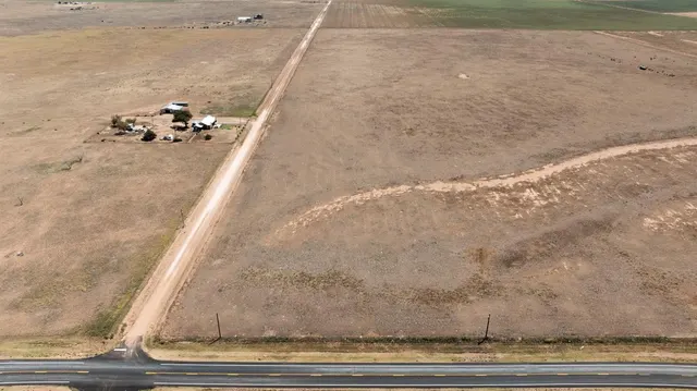 Photo 6 — 1 County Road 5500, Lubbock, TX 79415