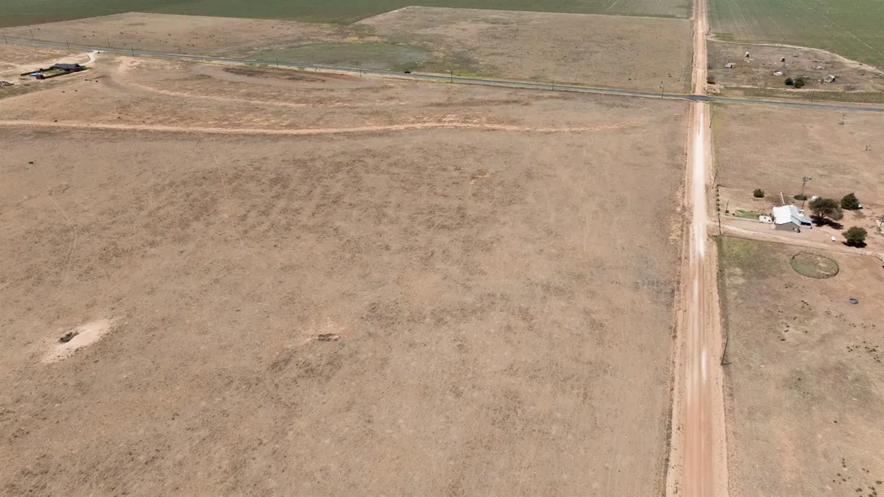 Photo 7 — 1 County Road 5500, Lubbock, TX 79415