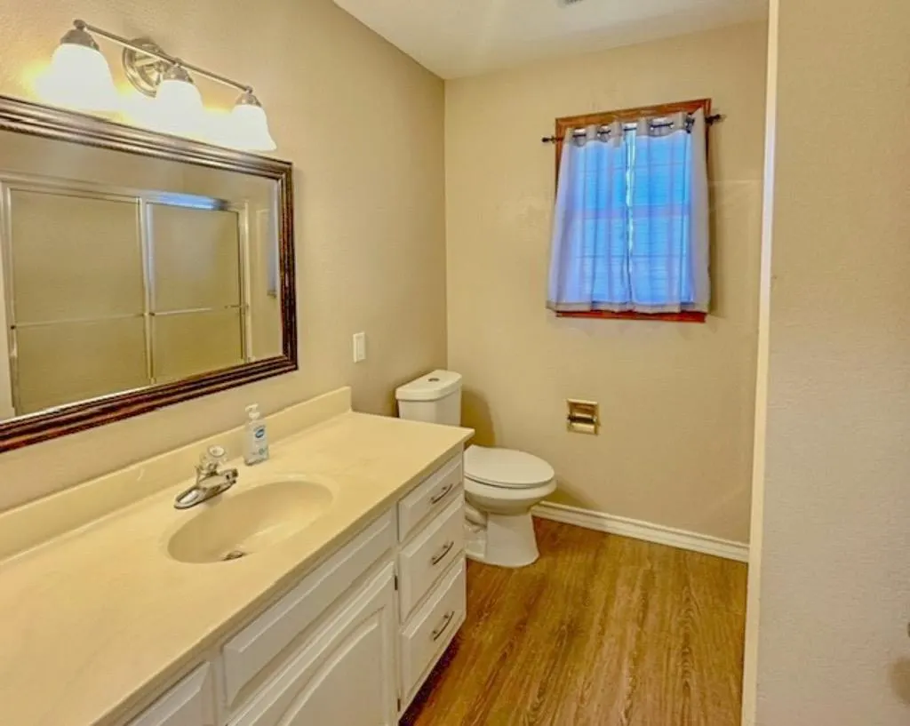 Photo 31 — 1670 W US Highway 70, Plainview, TX 79072